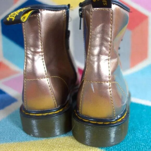 DOC MARTENS Rose Gold Metallic Lace Up Boots Size 4 Youth - Picture 5 of 7